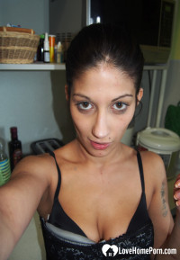 Kinky brunette college babe sends nudes to teacher