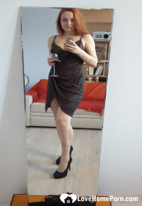 I just love taking nudes in the mirrors